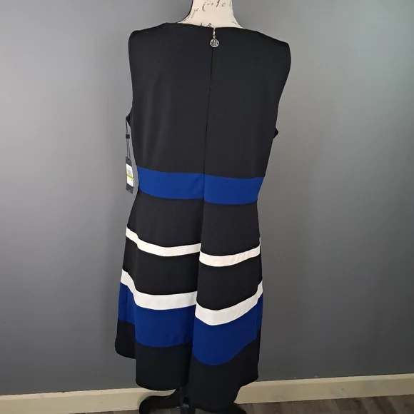 Tommy Hilfiger Womens Black/Blue/White Sleeveless Dress Size 14 - Picture 2 of 6
